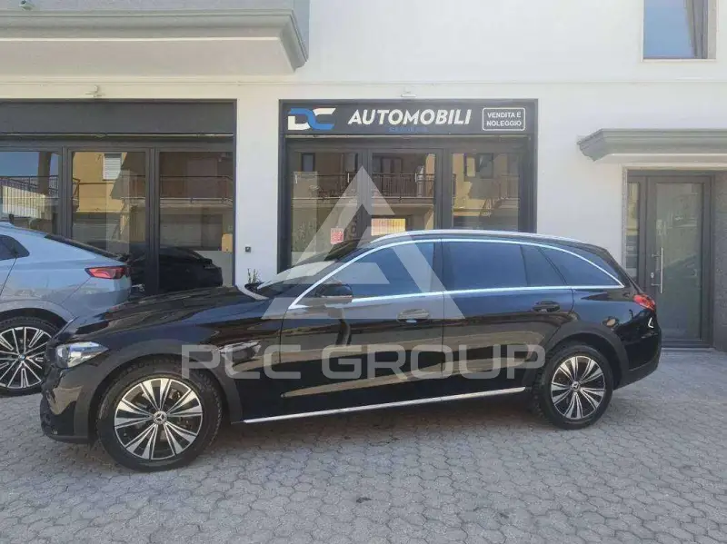 2023 Mercedes Benz C 220