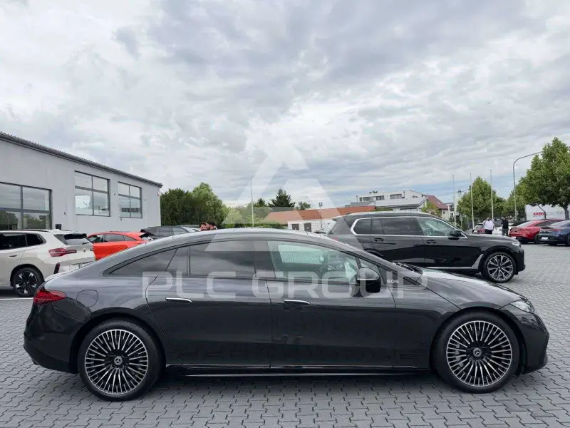 2023 Mercedes Benz Eqs