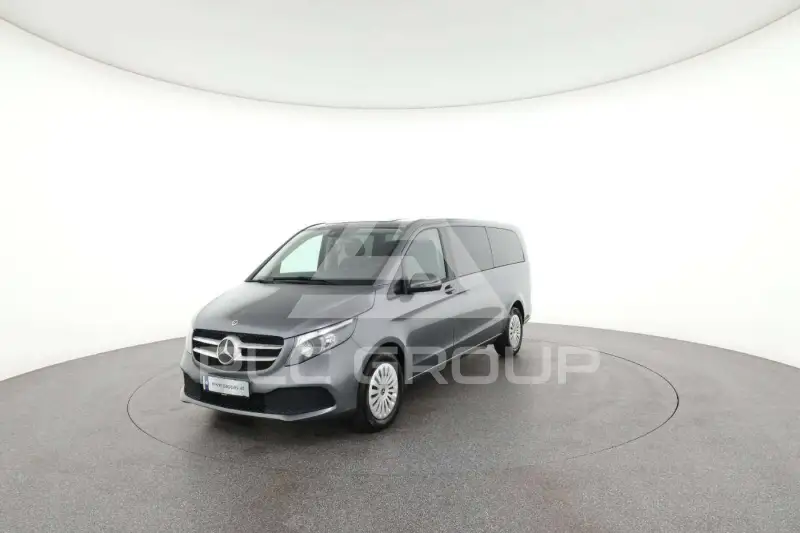 2023 Mercedes Benz V