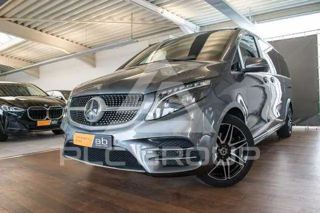 2023 Mercedes Benz V