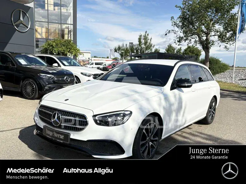 2023 Mercedes Benz E 200
