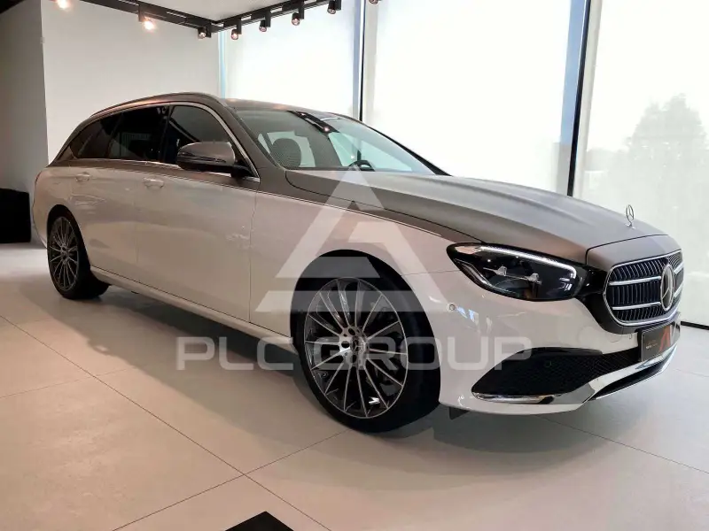 2023 Mercedes Benz E 200
