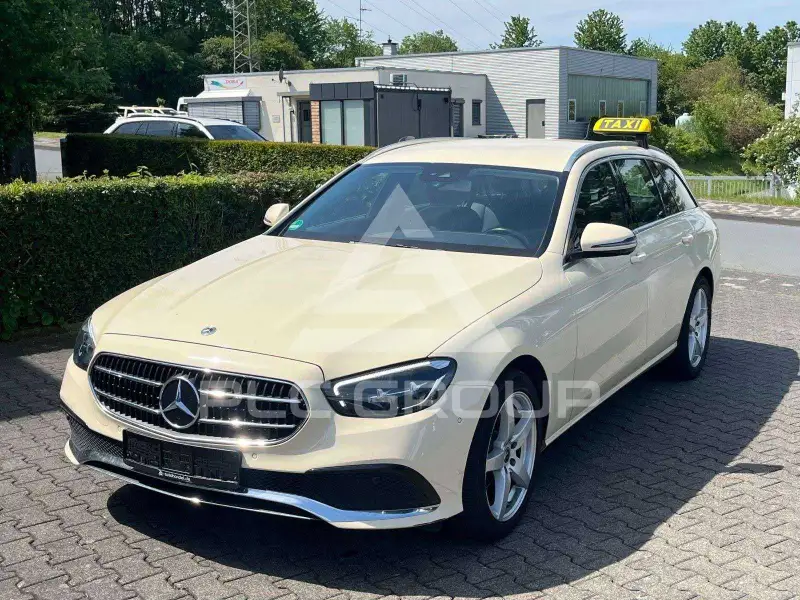 2023 Mercedes Benz E 200