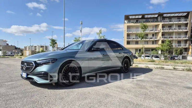 2023 Mercedes Benz E 220