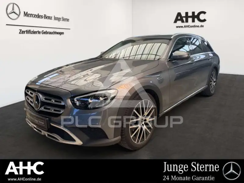2023 Mercedes Benz E 220