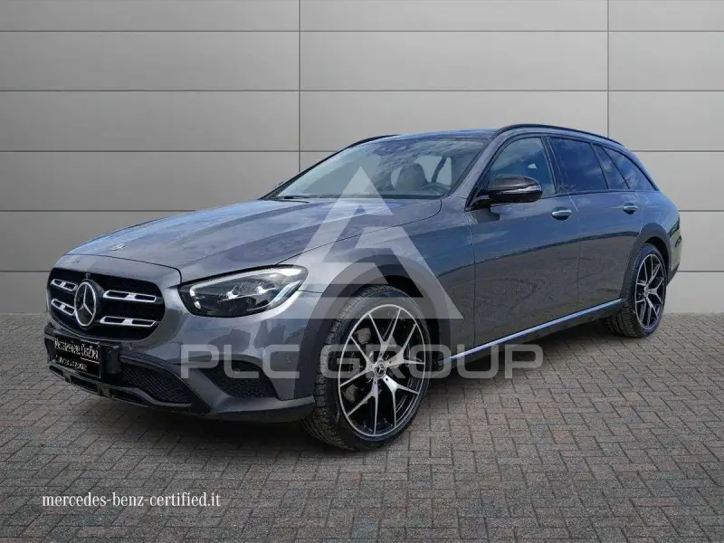 2023 Mercedes Benz E 220