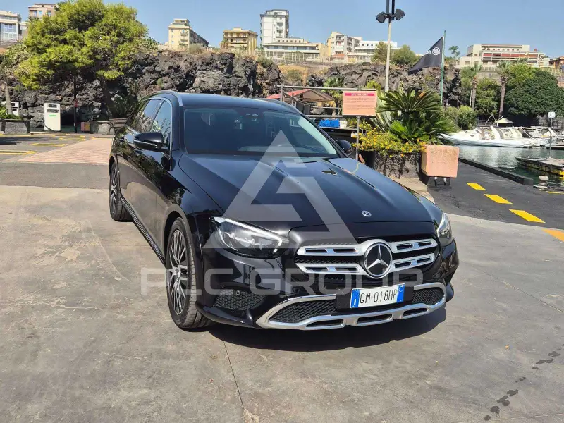 2023 Mercedes Benz E 220