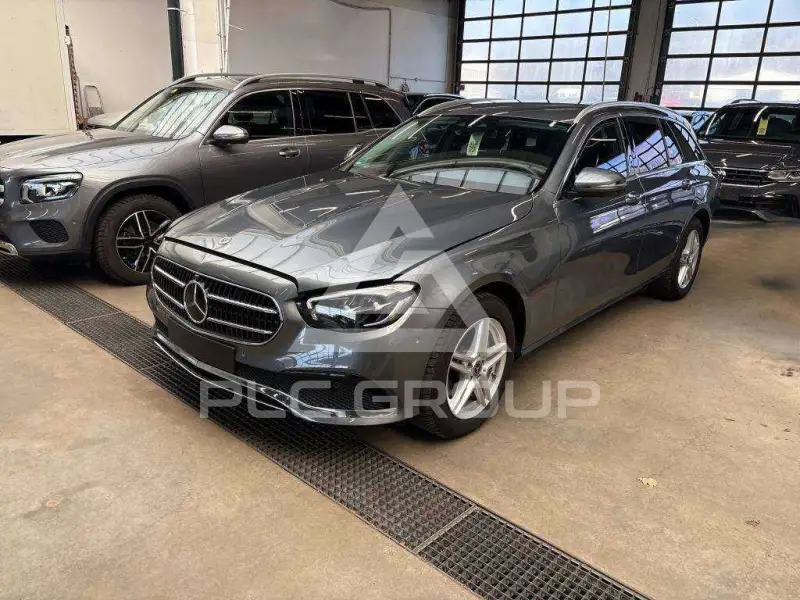 2023 Mercedes Benz E 220