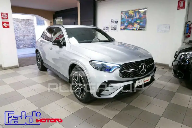 2023 Mercedes Benz GLC 200