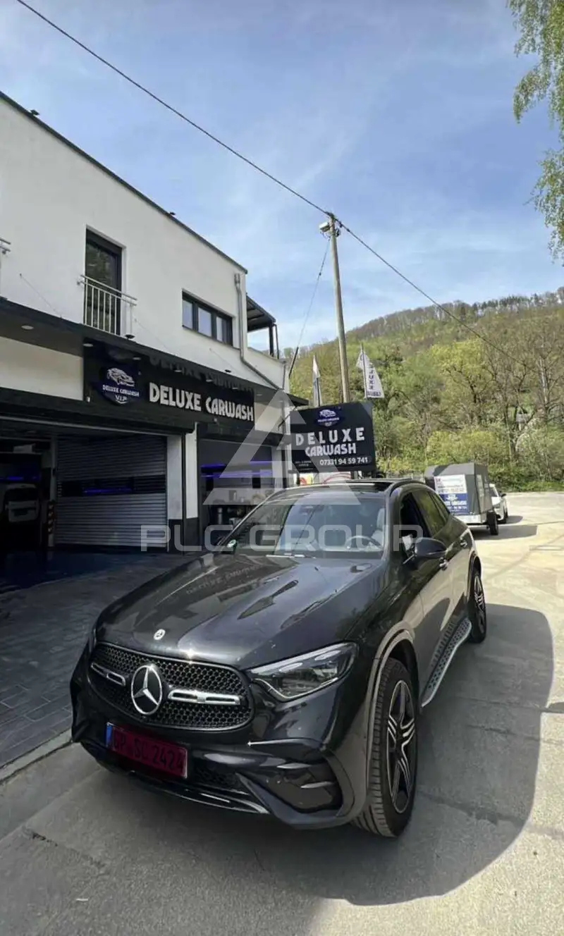 2023 Mercedes Benz GLC 200