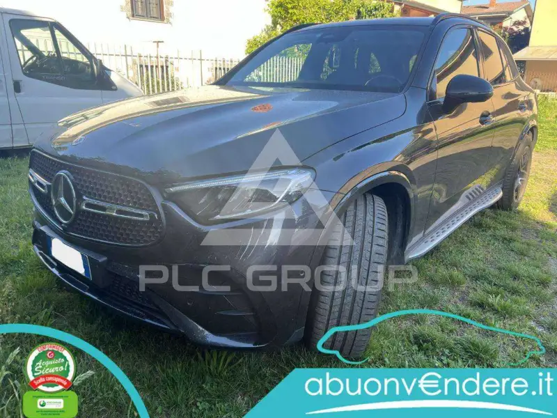 2023 Mercedes Benz GLC 200