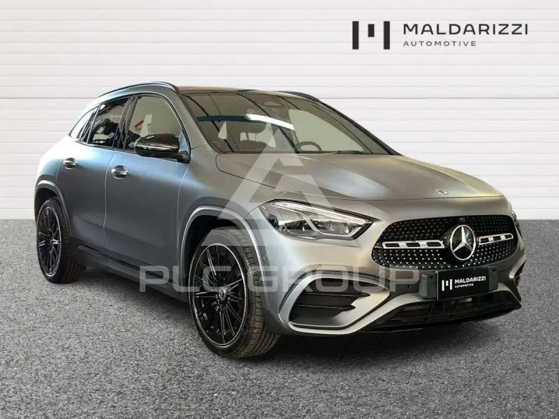 2023 Mercedes Benz GLA 200
