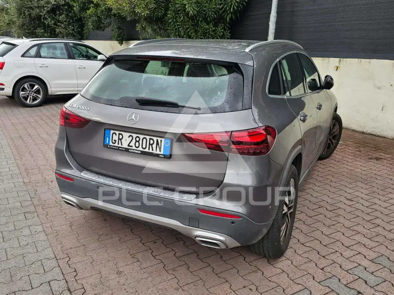 2023 Mercedes Benz GLA 200