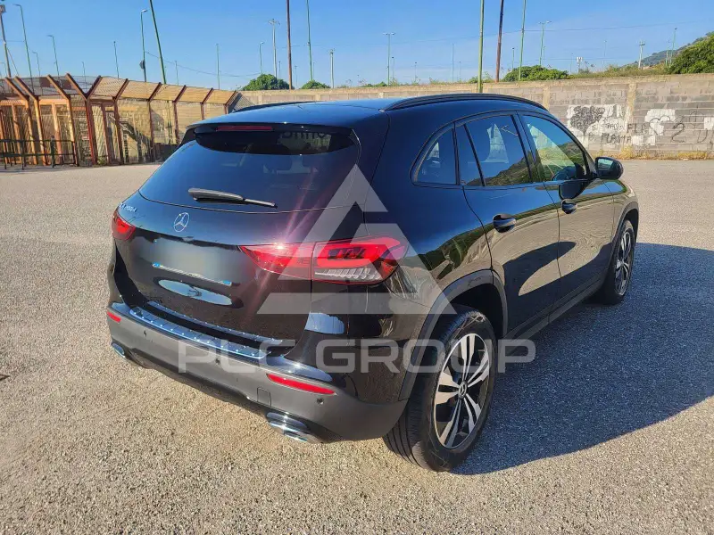 2023 Mercedes Benz GLA 200