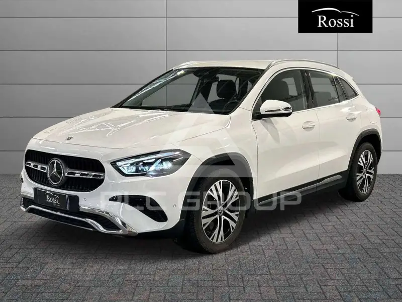 2023 Mercedes Benz GLA 200