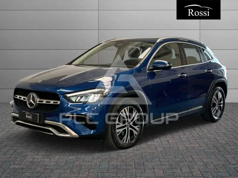 2023 Mercedes Benz GLA 200