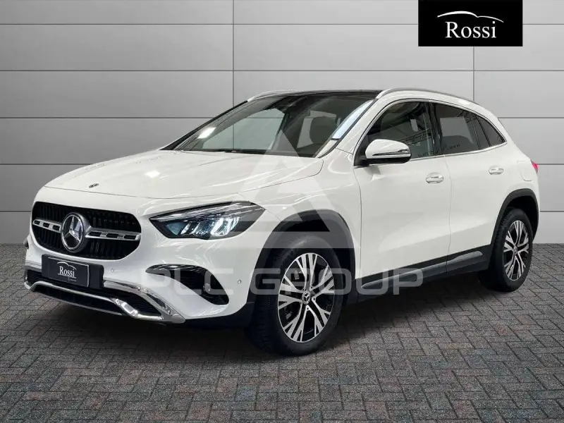 2023 Mercedes Benz GLA 200