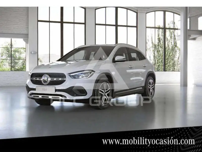 2023 Mercedes Benz GLA 200