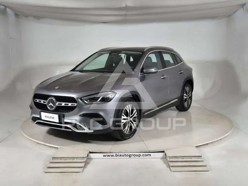 2023 Mercedes Benz GLA 200