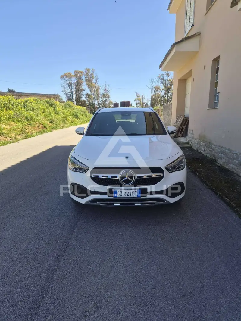 2023 Mercedes Benz GLA 200