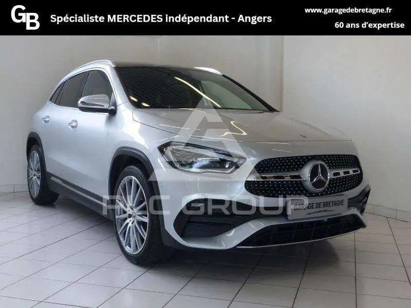 2023 Mercedes Benz GLA 200