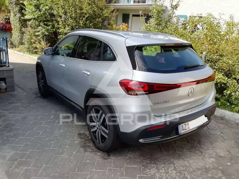 2023 Mercedes Benz EQA