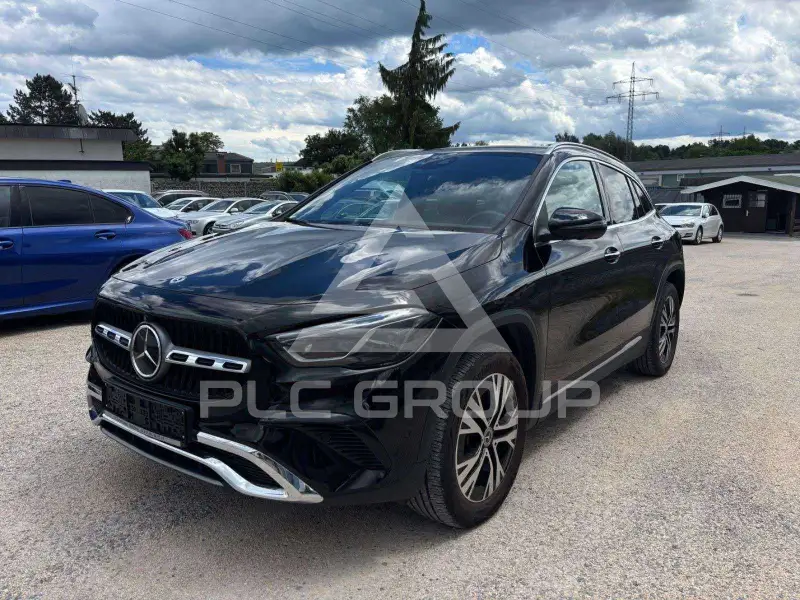 2023 Mercedes Benz GLA 220