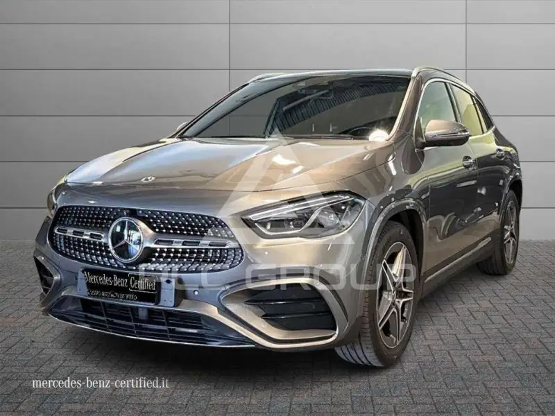 2023 Mercedes Benz GLA 220