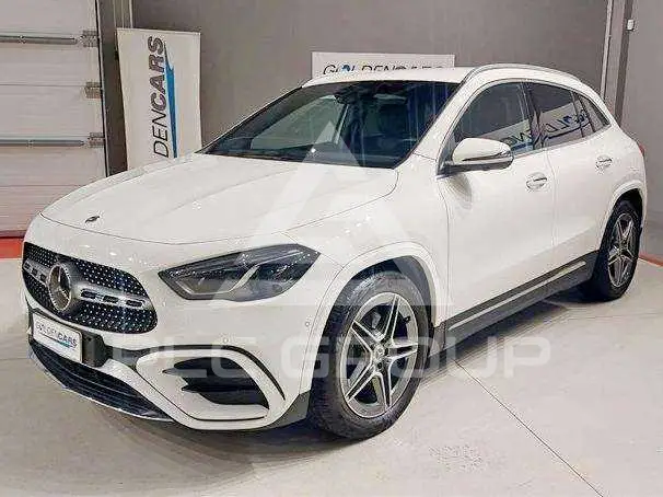 2024 Mercedes Benz GLA 220