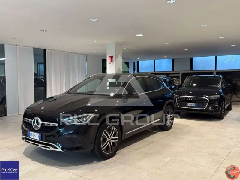 2023 Mercedes Benz GLA 220