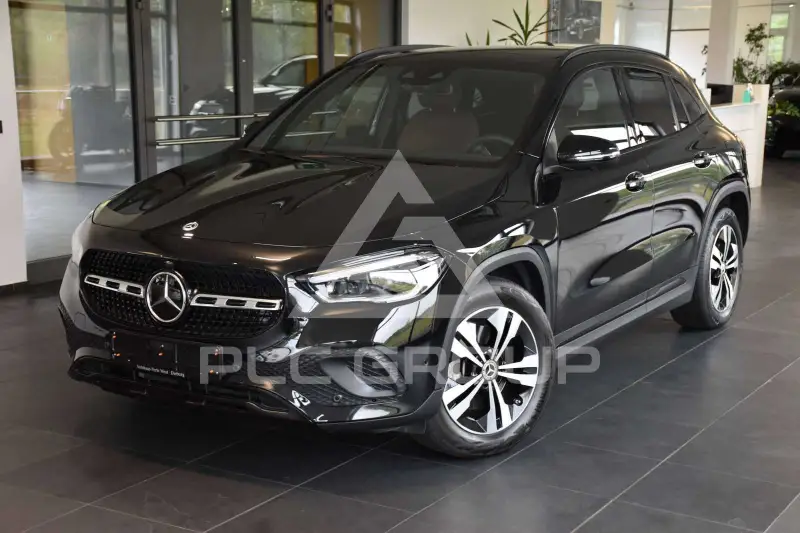 2023 Mercedes Benz GLA 220