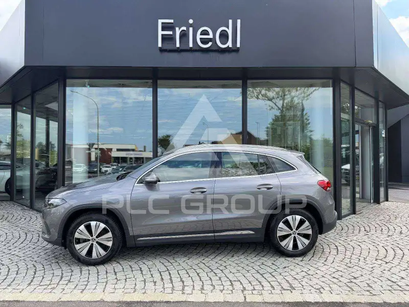 2023 Mercedes Benz EQA