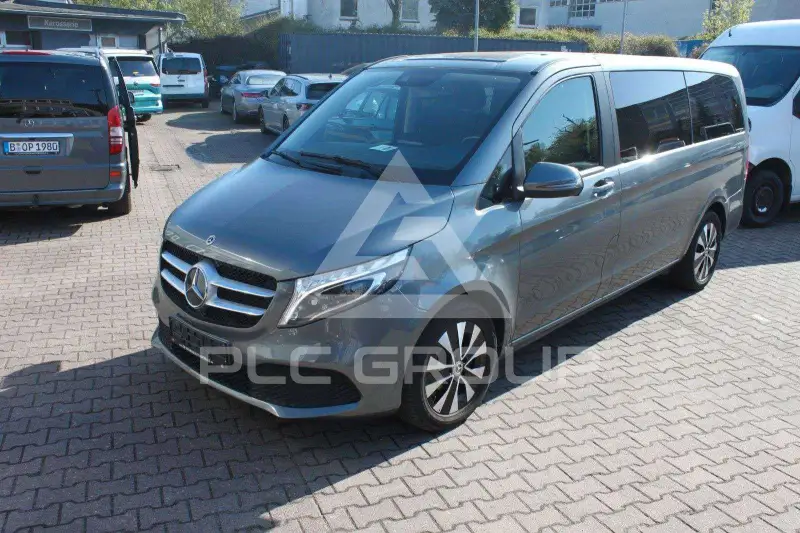 2023 Mercedes Benz V 220