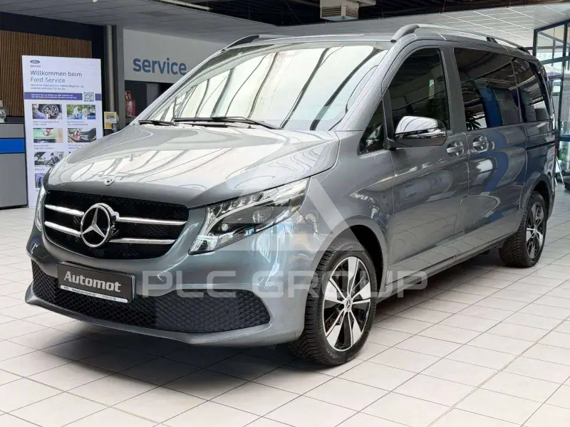 2023 Mercedes Benz V 220
