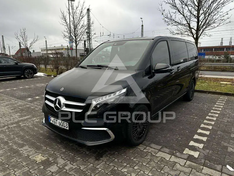 2023 Mercedes Benz V 220
