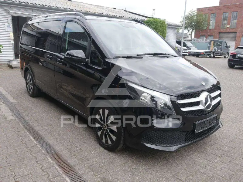 2023 Mercedes Benz V 220