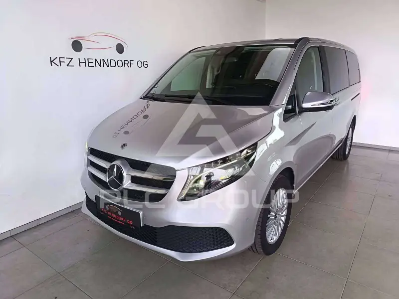 2023 Mercedes Benz V 220