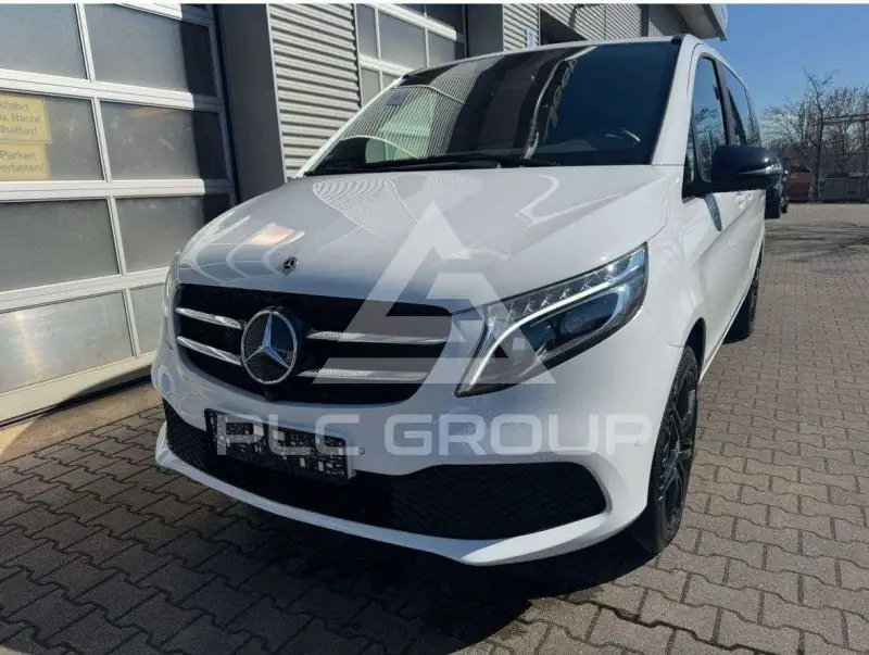 2023 Mercedes Benz V 220