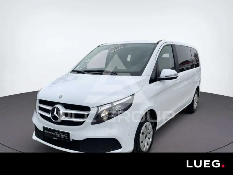 2023 Mercedes Benz V 220