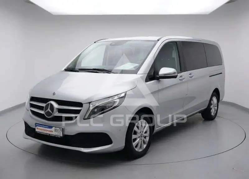 2023 Mercedes Benz V 220