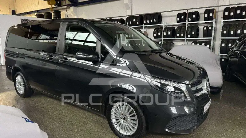2023 Mercedes Benz V 220