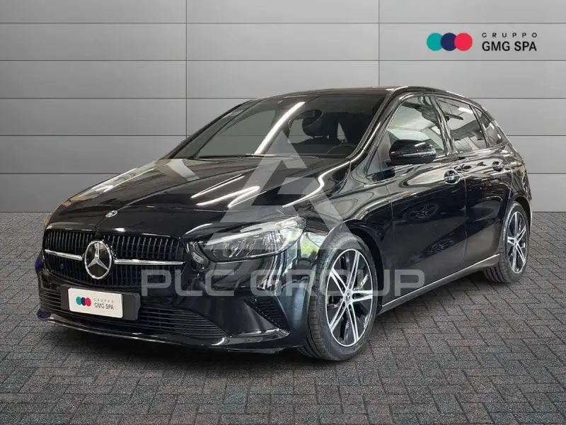 2023 Mercedes Benz B 180
