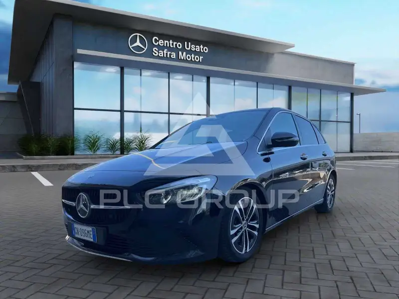 2023 Mercedes Benz B 180
