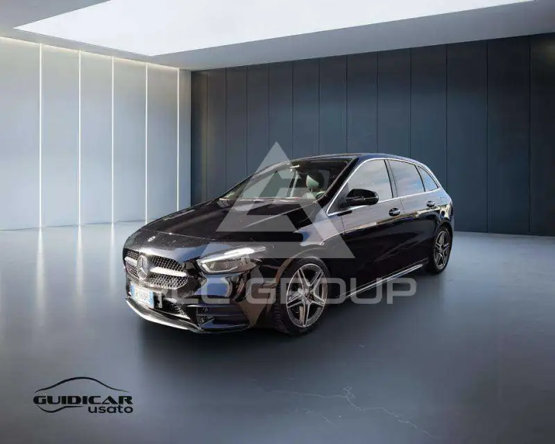 2023 Mercedes Benz B 180