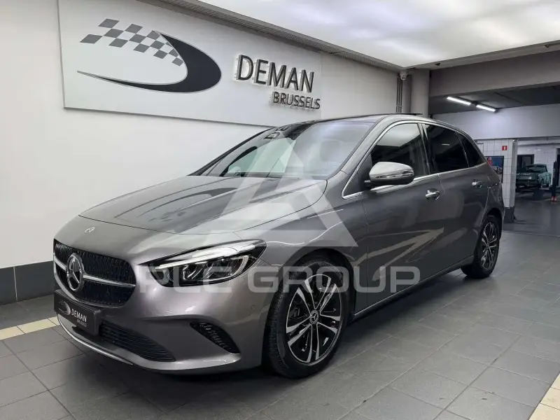 2023 Mercedes Benz B 180