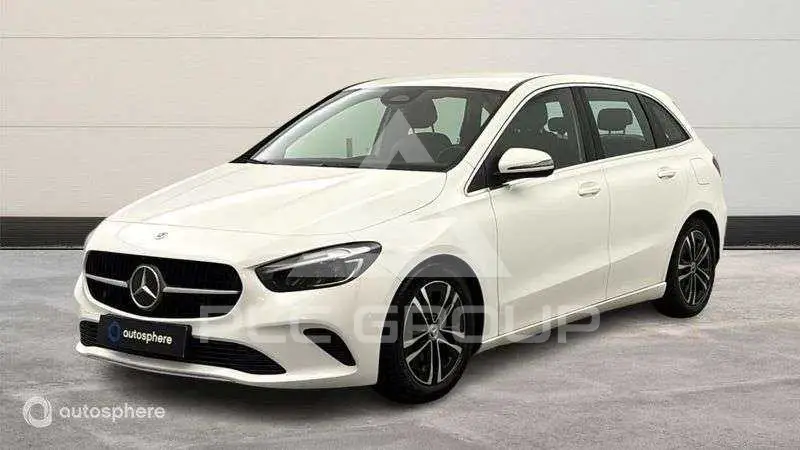 2023 Mercedes Benz B 180