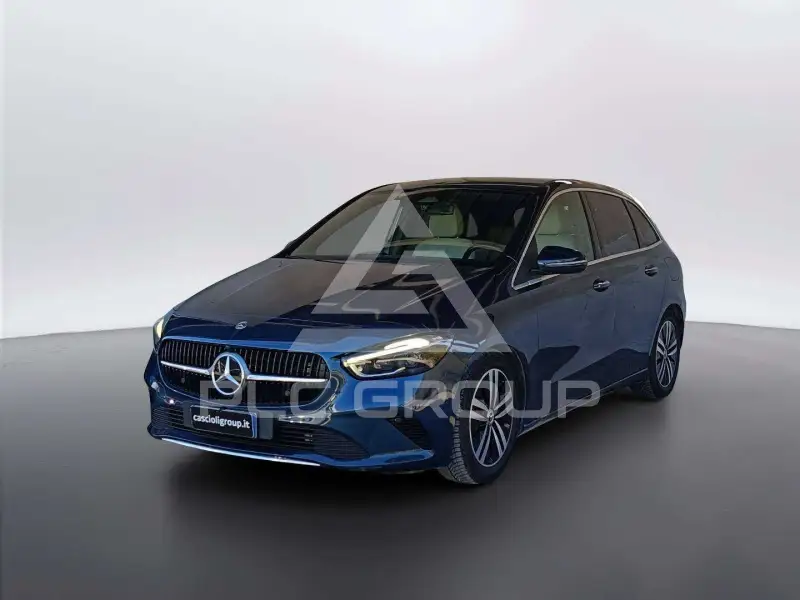 2023 Mercedes Benz B 180