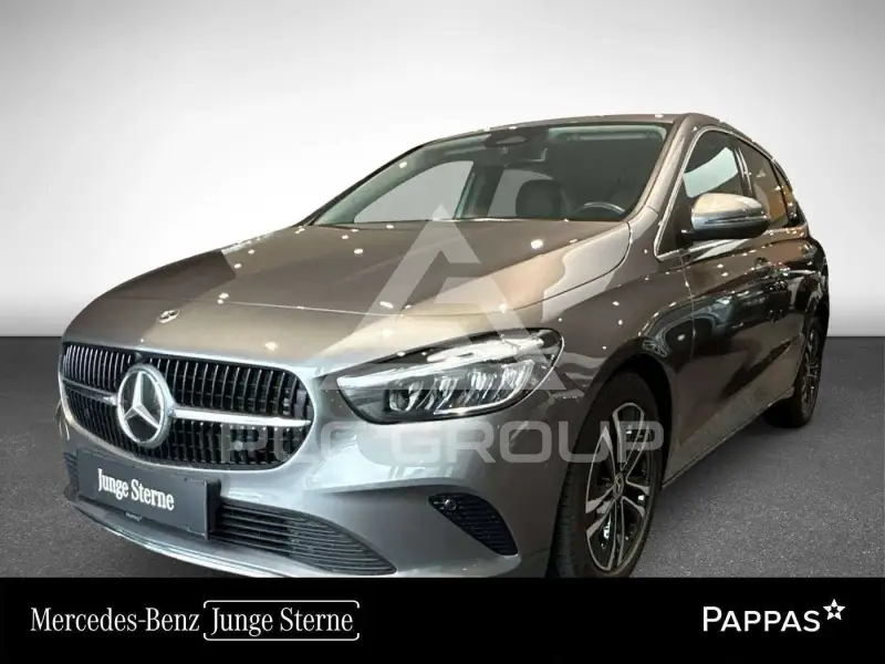 2023 Mercedes Benz B 180