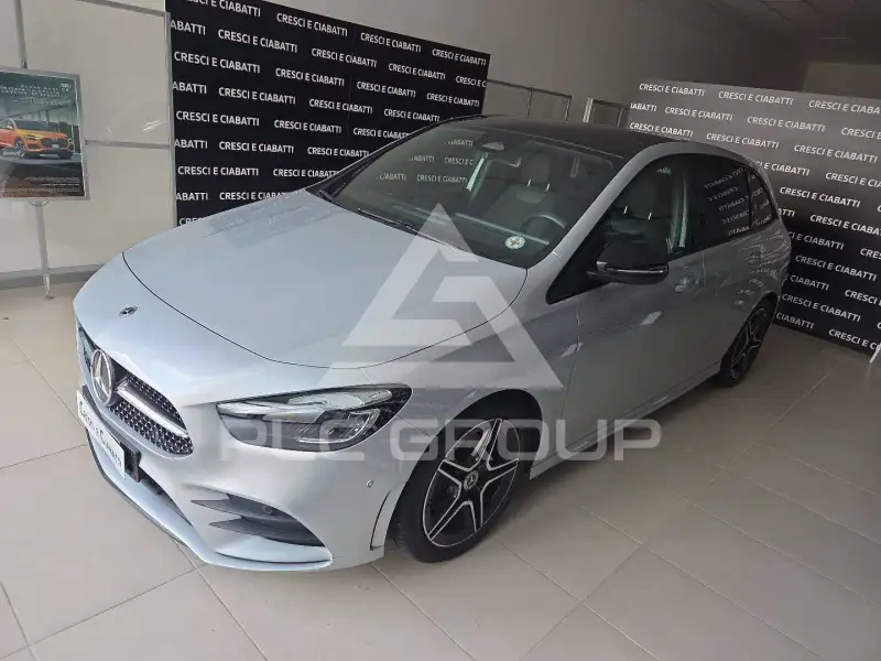 2023 Mercedes Benz B 180