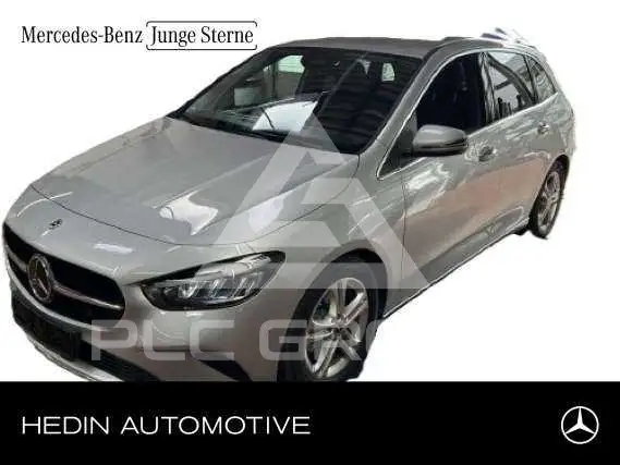 2023 Mercedes Benz B 220